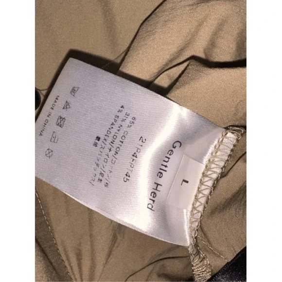 NEW WITH TAGS Gentle Herd Size Large Cargo Pants retails $120 - Picture 4 of 7